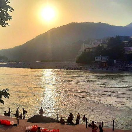 Hotel Vedic Dham Ganga Rishīkesh Exterior foto